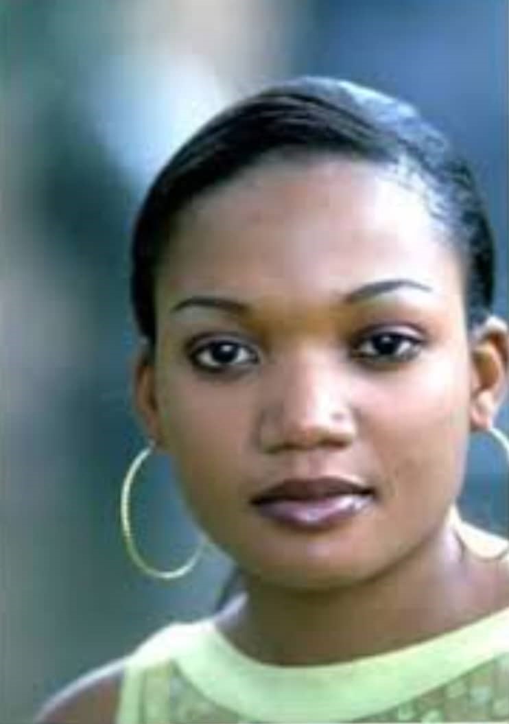 Miss Malawi 2000 - Elizabeth Pulu